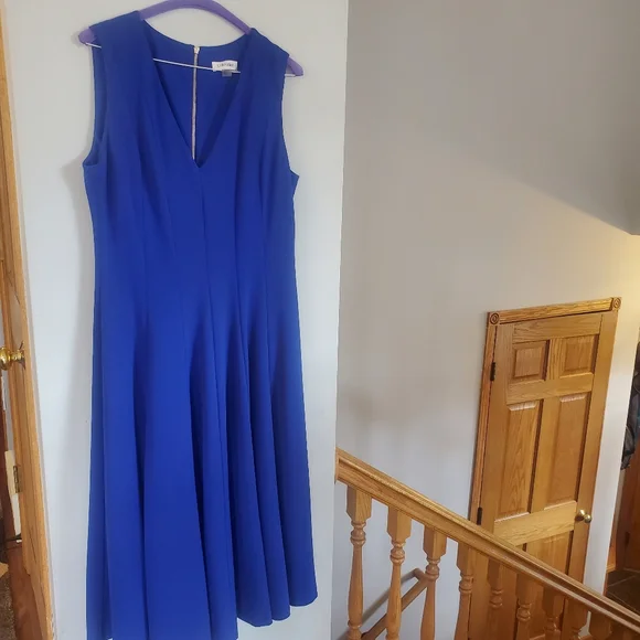 Calvin Klein | Dresses | Calvin Klein Cocktail Dress In A Royal Blue Size